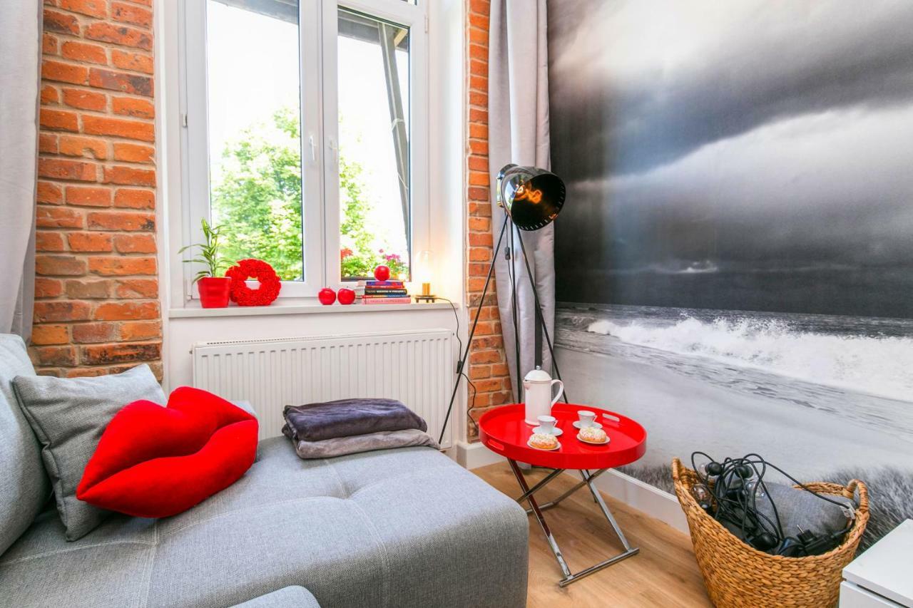 Berg Apartament Red Obok Starego Miasta กดัญสก์ ภายนอก รูปภาพ